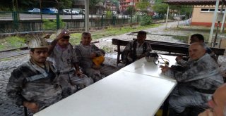 Demirci, Gelikte Maden Ocağına İndi