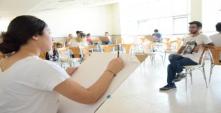 En Güzel Resmi Yapmak İçin Yarıştılar