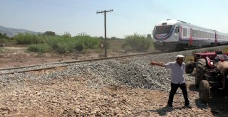 Buharkentte Selin Yaraları Sarılıyor