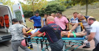 Kontrolden Çıkan 2 Otomobil Kafa Kafaya Çarpıştı: 1İ Ağır 3 Yaralı