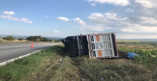 Kömür Yüklü Tır Devrildi