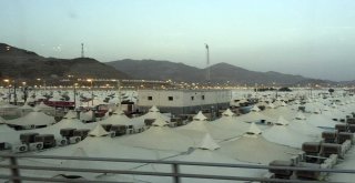 Arafatta Hazırlıklar Hızlandı