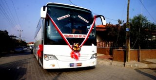 Gelin Almaya Süslediği Otobüsle Gitti
