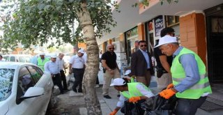 Kayyum Uzan, İşçilerle Çevre Temizliğinde