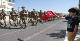 Elazığda Zafer Bayramı Coşkuyla Kutlandı