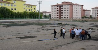 Kışla Semt Sahası Yenileniyor