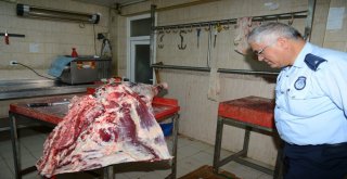 Ispartada Bayram Öncesi Kasaplar Denetlendi