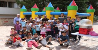 Kuran Kursu Öğrencilerini Sevindiren Sürpriz