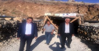 Chp Milletvekili Metin İlhan Göçük Alanında İnceleme Yaptı