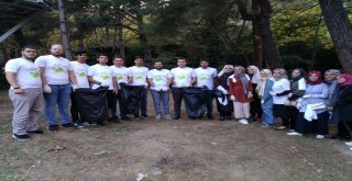 Ak Gençlerden Çevre Temizliği