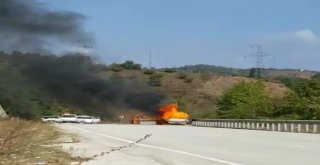 Otomobil Alev Alev Yandı