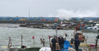 Karadenizde Dalga Boyu 5 Metreyi Buldu