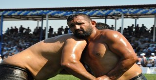 Yuntdağı Yağlı Güreş Festivali Başladı