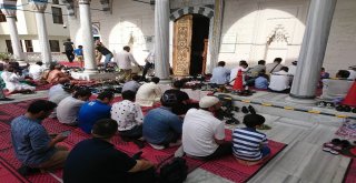 Japonyada Kurban Bayramı Coşkusu