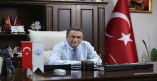 Başkan Saka; “Birlik Beraberlik İçinde Mutlu Ve Huzurlu Bayramlar Diliyorum”