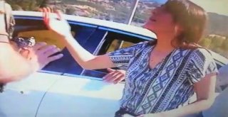 Terörist Cenazesine Katılmak İsteyen Hdpli Vekil Güvenlik Engeline Takıldı