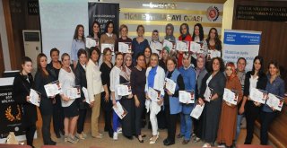 Girişimci Kadınlar Sertifikalarını Aldı