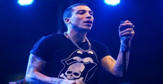 İzmir Ekonomi Can Bonomo İle Hoş Geldin Diyecek