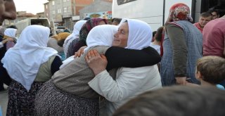 Afyonkarahisarlı Hacılar Memleketlerine Döndü