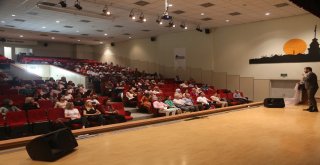 İhlas Mesleki Gelişim Programı Tüm Hızıyla Devam Ediyor