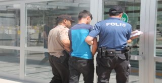 Elazığda Bir Kişiyi Gasp Eden 2 Şüpheli Yakalandı