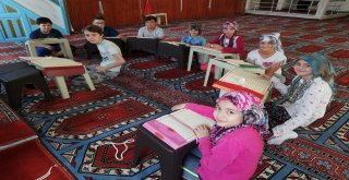 Balıkesirde 100 Bin Çocuk Kuran-I Kerim Eğitimi Alacak