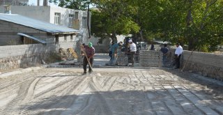 Adilcevazda Kilitli Parke Çalışması