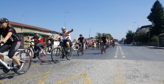 Düzce Otomobilsiz Kent Gününde Pedal Çevirdiler