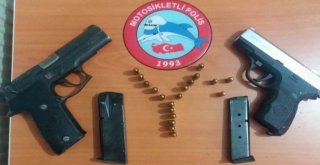 Batmanda 2 Adet Tabanca Ele Geçirildi