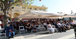 İş Arayanlar Ve İşverenler Büyükçekmecede Buluştu