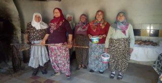 (Özel) Köylüler İmece Usulü Külliye Yapıyor