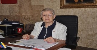 Ünlüselek: Şehit Yakınlarına Ve Gazilere Sahip Çıkmak Herkesin Görevi