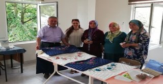 Kadınların Çeyiz Ve Nakış Kursu Devam Ediyor