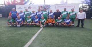 Zabıta İle Esnaf Bu Kez Yeşil Sahada Karşı Karşıya Geldi