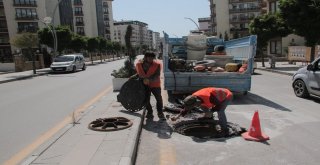 Vaski Ekipleri Binlerce Rögar Kapağını Değiştiriyor