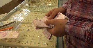 (Özel) Cumhurbaşkanı Erdoğanın Çağrısına Batman Esnafından Destek Geldi