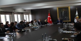 Bağımlılıkla Mücadeleyi Konuştular