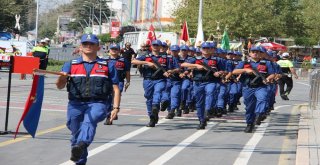 Düzcede 30 Ağustos Coşkuyla Kutlandı