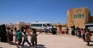 Elazığdan Gelen Yardımları Görünce Gözyaşlarına Hakim Olamadılar