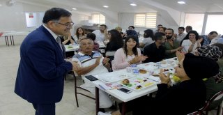 Cü Vakfı Okullarında İstişare Toplantısı