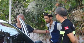 Manavgatta Park Halindeki Araçta Silah Ve Uyuşturucu Ele Geçirildi