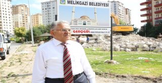 Başkan Memduh Büyükkılıç, Bozgedik Cami İnşaatında İncelemelerde Bulundu