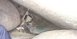 Endonezyada 15 Yıldır Mağarada Tutulan Kadın Kurtarıldı