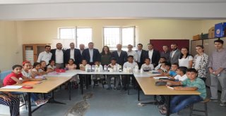 Gagiaddan Ortaokul Laboratuvarına Malzeme Ve Kitap Bağışı