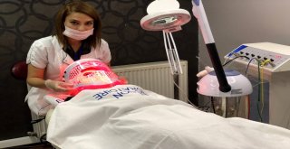 Eslamerde Led Maske Tedavisi