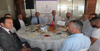 Başkan Ay Tümsiad Toplantısına Katıldı