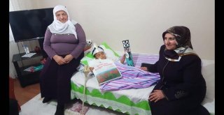 Sünnet Merasimi Evlerde Devam Ediyor