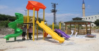 Erdemli Belediyesi, Arpaçbahşiş Mahallesinde Çalışmalarını Sürdürüyor