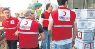 Çıldır Kızılaydan 800 Aileye Koli Yardımı