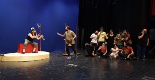 Şehir Tiyatrosu Yeni Sezona Gün Sayıyor